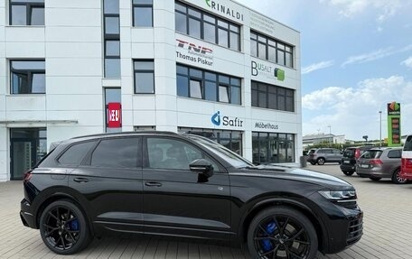 Volkswagen Touareg III, 2025 год, 14 890 000 рублей, 2 фотография
