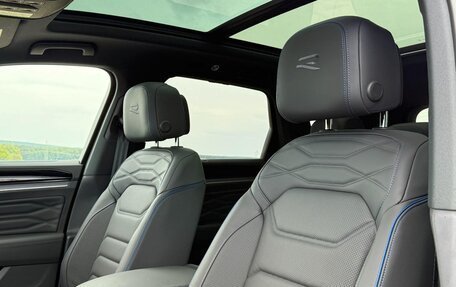 Volkswagen Touareg III, 2025 год, 14 890 000 рублей, 16 фотография