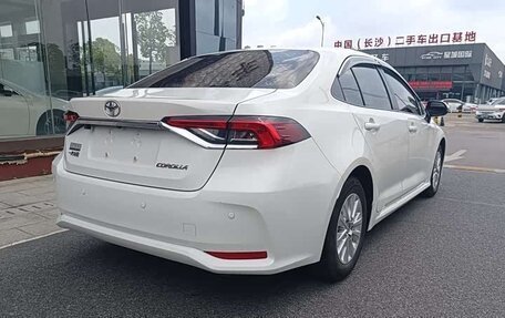 Toyota Corolla, 2021 год, 1 450 000 рублей, 4 фотография