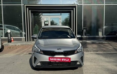 KIA Rio IV, 2020 год, 1 525 000 рублей, 2 фотография