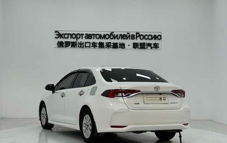 Toyota Corolla, 2022 год, 1 500 000 рублей, 5 фотография