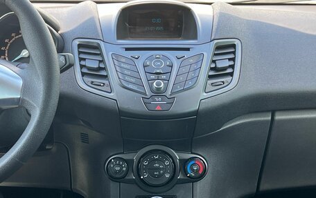 Ford Fiesta, 2016 год, 820 000 рублей, 10 фотография