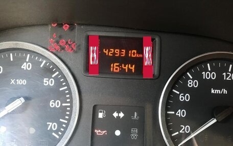 Renault Logan I, 2011 год, 280 000 рублей, 11 фотография