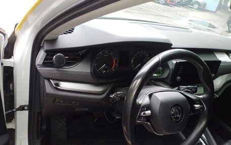 Skoda Octavia IV, 2021 год, 2 200 000 рублей, 1 фотография