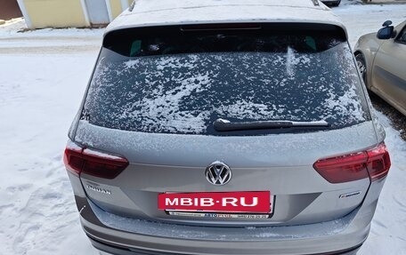 Volkswagen Tiguan II, 2019 год, 2 500 000 рублей, 6 фотография