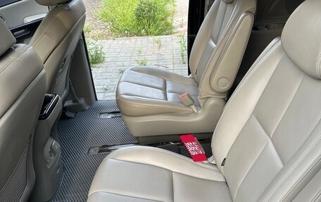 KIA Carnival III, 2018 год, 2 850 000 рублей, 11 фотография