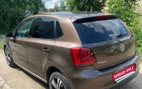 Volkswagen Polo VI (EU Market), 2011 год, 650 000 рублей, 3 фотография
