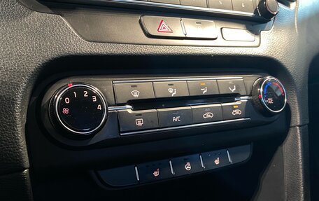 KIA cee'd III, 2018 год, 1 385 000 рублей, 24 фотография