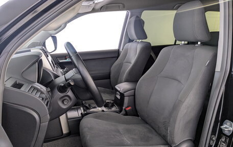 Toyota Land Cruiser Prado 150 рестайлинг 2, 2012 год, 2 900 000 рублей, 18 фотография