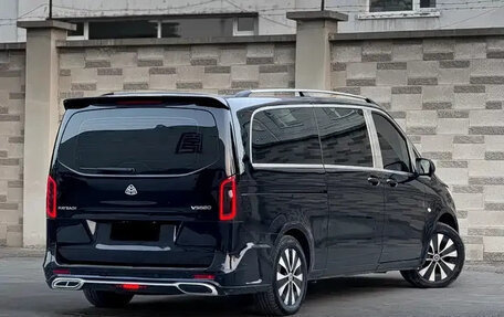 Mercedes-Benz Vito, 2022 год, 3 200 000 рублей, 5 фотография