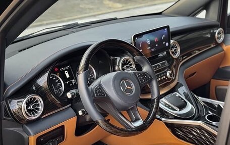 Mercedes-Benz Vito, 2022 год, 3 200 000 рублей, 11 фотография