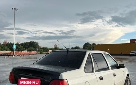 Daewoo Nexia I рестайлинг, 2010 год, 350 000 рублей, 3 фотография