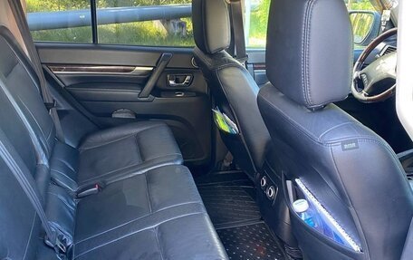 Mitsubishi Pajero IV, 2008 год, 1 380 000 рублей, 6 фотография