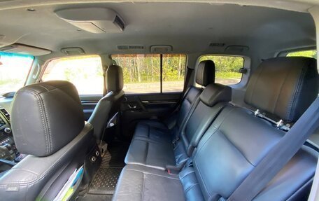 Mitsubishi Pajero IV, 2008 год, 1 380 000 рублей, 9 фотография