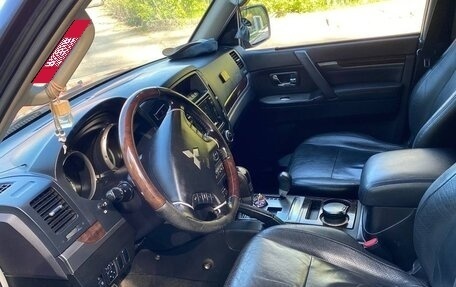 Mitsubishi Pajero IV, 2008 год, 1 380 000 рублей, 8 фотография