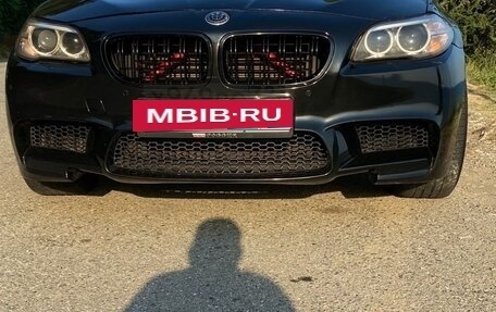 BMW 5 серия, 2014 год, 2 950 000 рублей, 2 фотография
