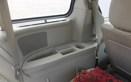 Chrysler Town & Country V рестайлинг, 2012 год, 1 749 000 рублей, 19 фотография