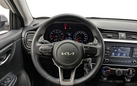 KIA Rio IV, 2021 год, 1 730 000 рублей, 17 фотография
