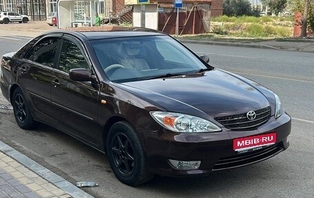 Toyota Camry V40, 2002 год, 500 000 рублей, 1 фотография