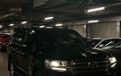 Toyota Land Cruiser 200, 2016 год, 5 800 000 рублей, 1 фотография