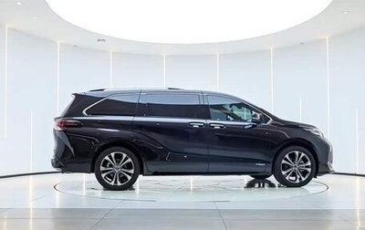 Toyota Granvia, 2022 год, 4 200 000 рублей, 1 фотография