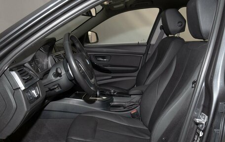 BMW 3 серия, 2017 год, 1 845 000 рублей, 6 фотография