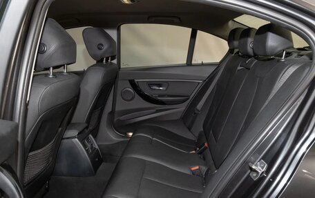 BMW 3 серия, 2017 год, 1 845 000 рублей, 9 фотография