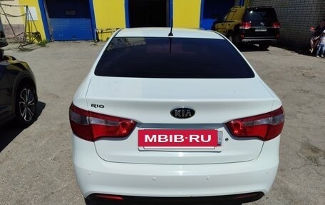 KIA Rio III рестайлинг, 2014 год, 950 000 рублей, 3 фотография