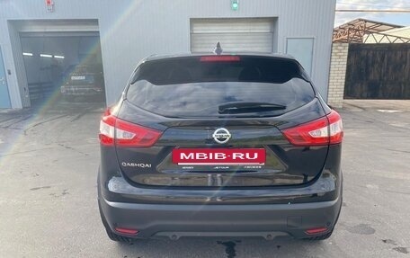Nissan Qashqai, 2017 год, 1 720 000 рублей, 4 фотография