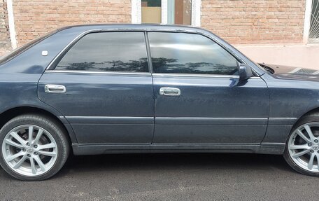 Toyota Crown, 1990 год, 530 000 рублей, 3 фотография