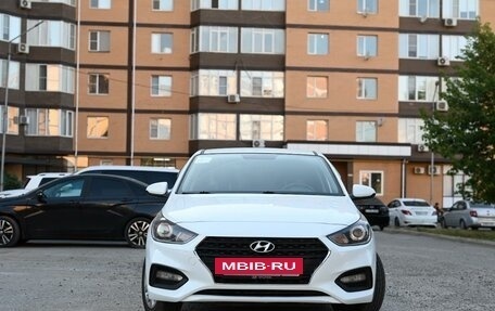 Hyundai Solaris II рестайлинг, 2017 год, 1 399 000 рублей, 2 фотография