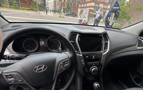 Hyundai Santa Fe III рестайлинг, 2017 год, 2 070 000 рублей, 9 фотография