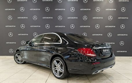 Mercedes-Benz E-Класс, 2018 год, 3 447 000 рублей, 7 фотография