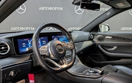 Mercedes-Benz E-Класс, 2018 год, 3 447 000 рублей, 11 фотография