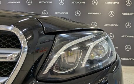 Mercedes-Benz E-Класс, 2018 год, 3 447 000 рублей, 24 фотография