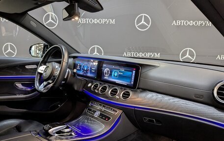 Mercedes-Benz E-Класс, 2018 год, 3 447 000 рублей, 21 фотография