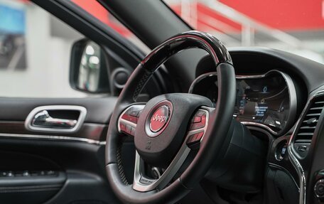 Jeep Grand Cherokee, 2013 год, 2 099 000 рублей, 13 фотография