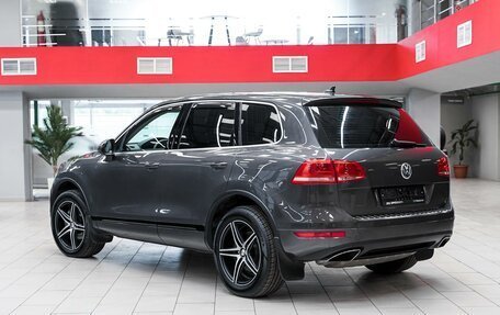 Volkswagen Touareg III, 2010 год, 1 499 000 рублей, 4 фотография