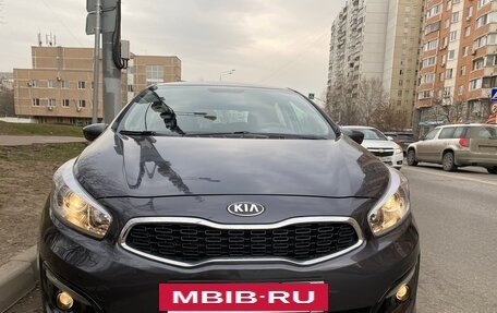 KIA cee'd III, 2016 год, 1 400 000 рублей, 2 фотография