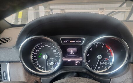 Mercedes-Benz M-Класс, 2013 год, 1 990 000 рублей, 10 фотография