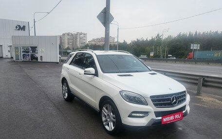 Mercedes-Benz M-Класс, 2013 год, 1 990 000 рублей, 2 фотография
