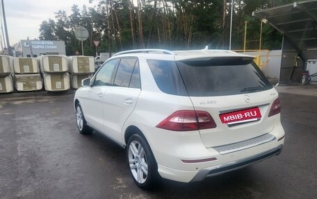 Mercedes-Benz M-Класс, 2013 год, 1 990 000 рублей, 6 фотография