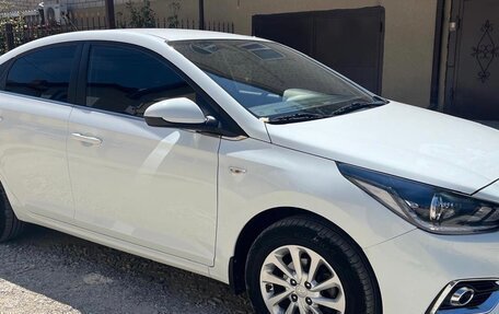 Hyundai Solaris II рестайлинг, 2019 год, 1 530 000 рублей, 2 фотография