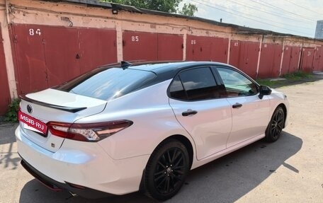 Toyota Camry, 2022 год, 2 980 000 рублей, 8 фотография