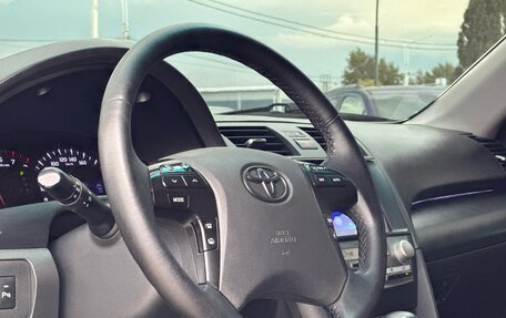 Toyota Camry, 2011 год, 1 220 000 рублей, 10 фотография