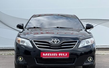 Toyota Camry, 2011 год, 1 220 000 рублей, 2 фотография