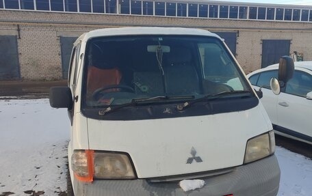 Mitsubishi Delica IV, 2000 год, 550 000 рублей, 1 фотография