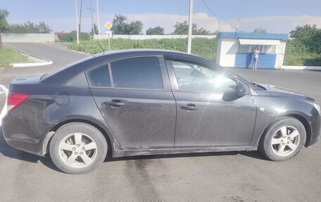 Chevrolet Cruze II, 2010 год, 580 000 рублей, 4 фотография
