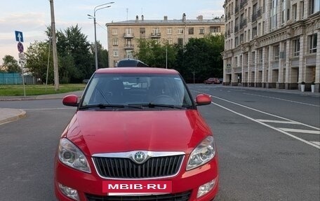 Skoda Fabia II, 2011 год, 530 000 рублей, 3 фотография