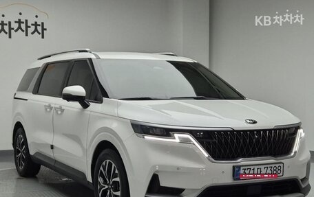 KIA Carnival, 2021 год, 2 220 000 рублей, 2 фотография